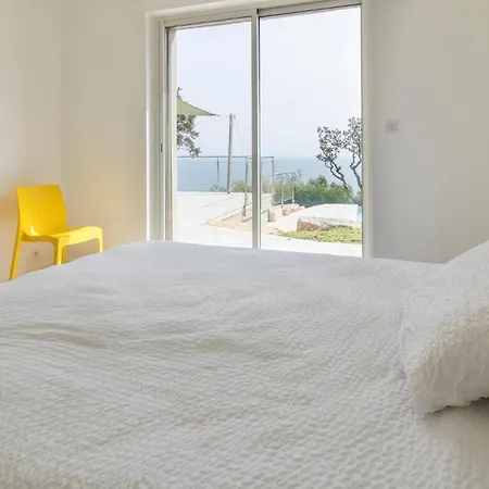 Sainte-maxime Sleeps 12 Pool Air Con Wifi Villa *