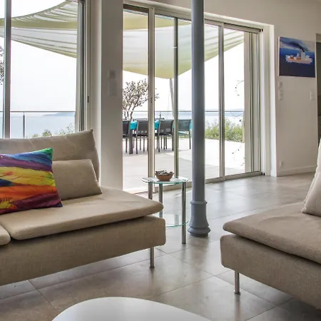 Vila Sainte-maxime Sleeps 12 Pool Air Con Wifi *